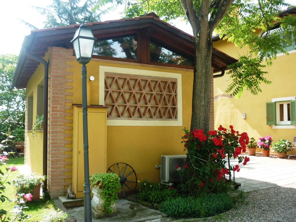 B&B Casale Ginette インチーザ・イン・ヴァルダルノ エクステリア 写真