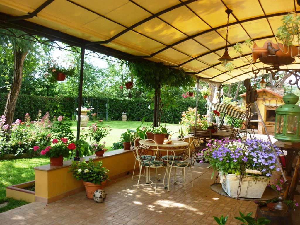 B&B Casale Ginette インチーザ・イン・ヴァルダルノ エクステリア 写真