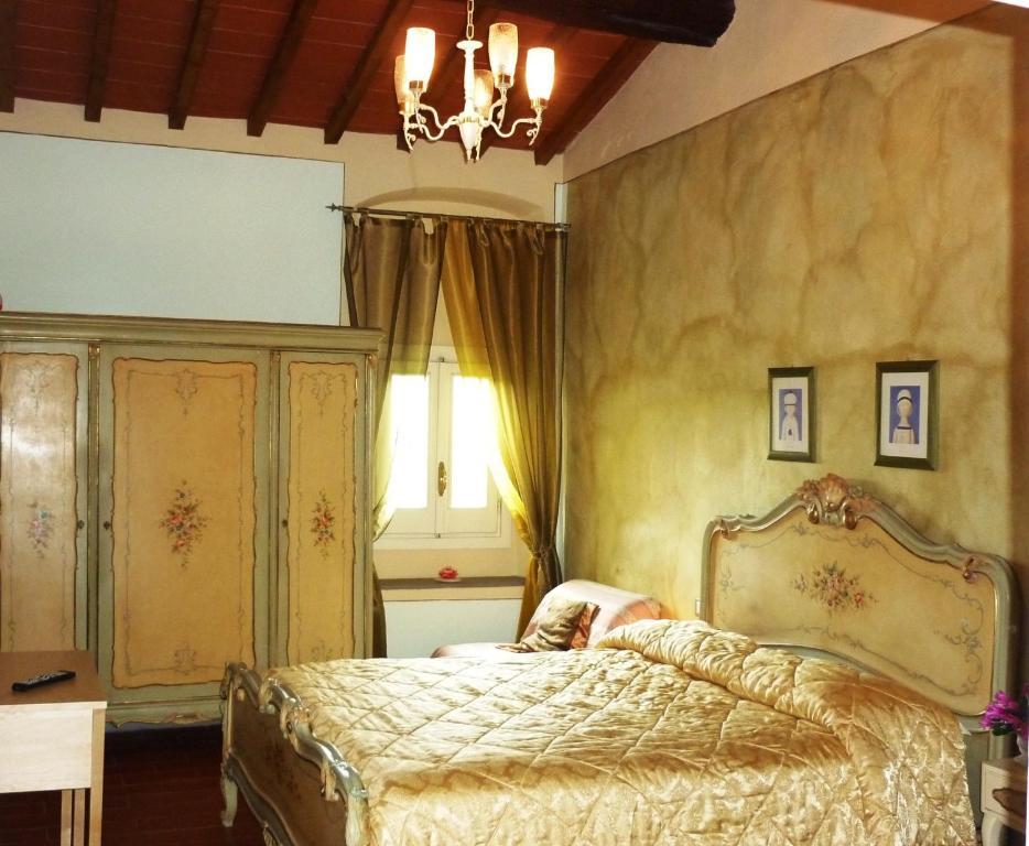 B&B Casale Ginette インチーザ・イン・ヴァルダルノ 部屋 写真