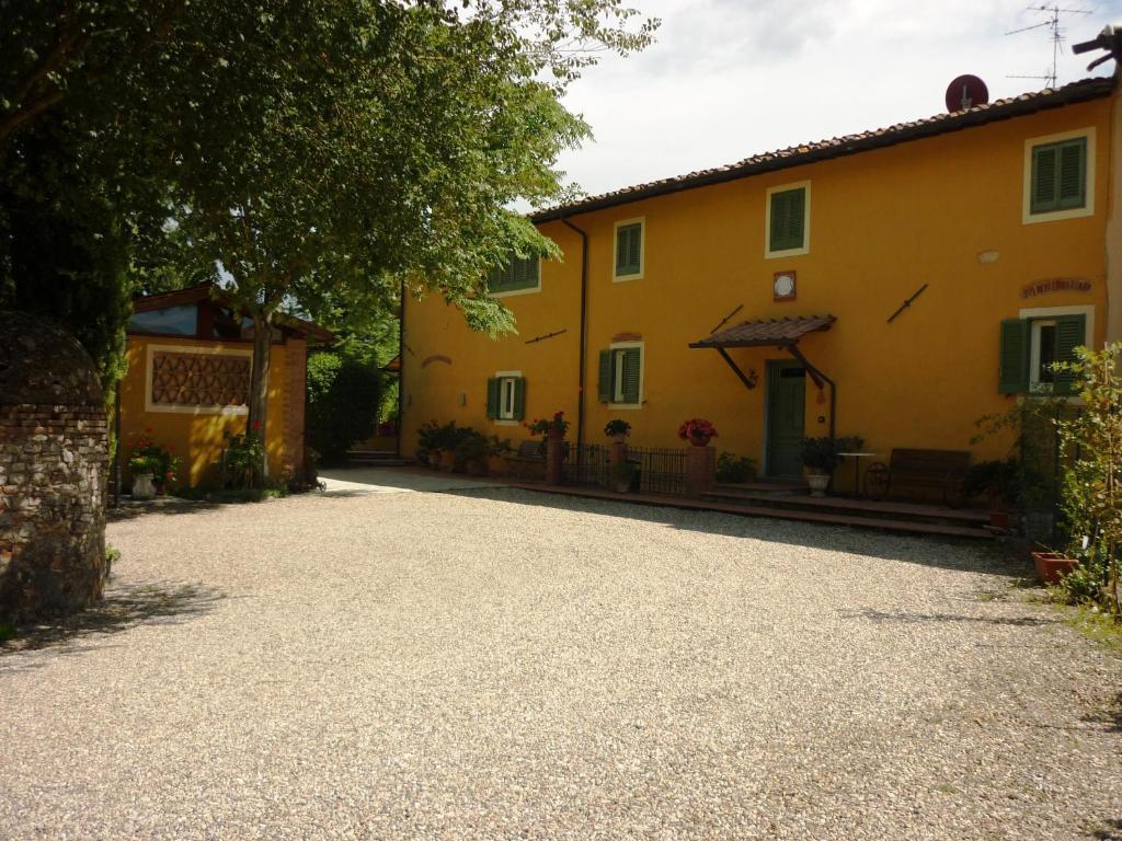 B&B Casale Ginette インチーザ・イン・ヴァルダルノ エクステリア 写真