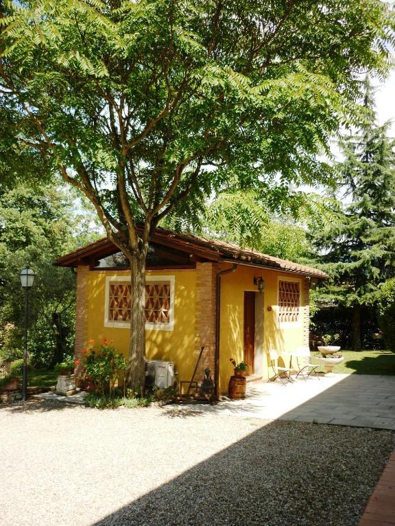 B&B Casale Ginette インチーザ・イン・ヴァルダルノ エクステリア 写真